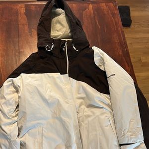 Women’s Columbia Titanium Ski Jacket WITH Zip-Out Liner, size Large